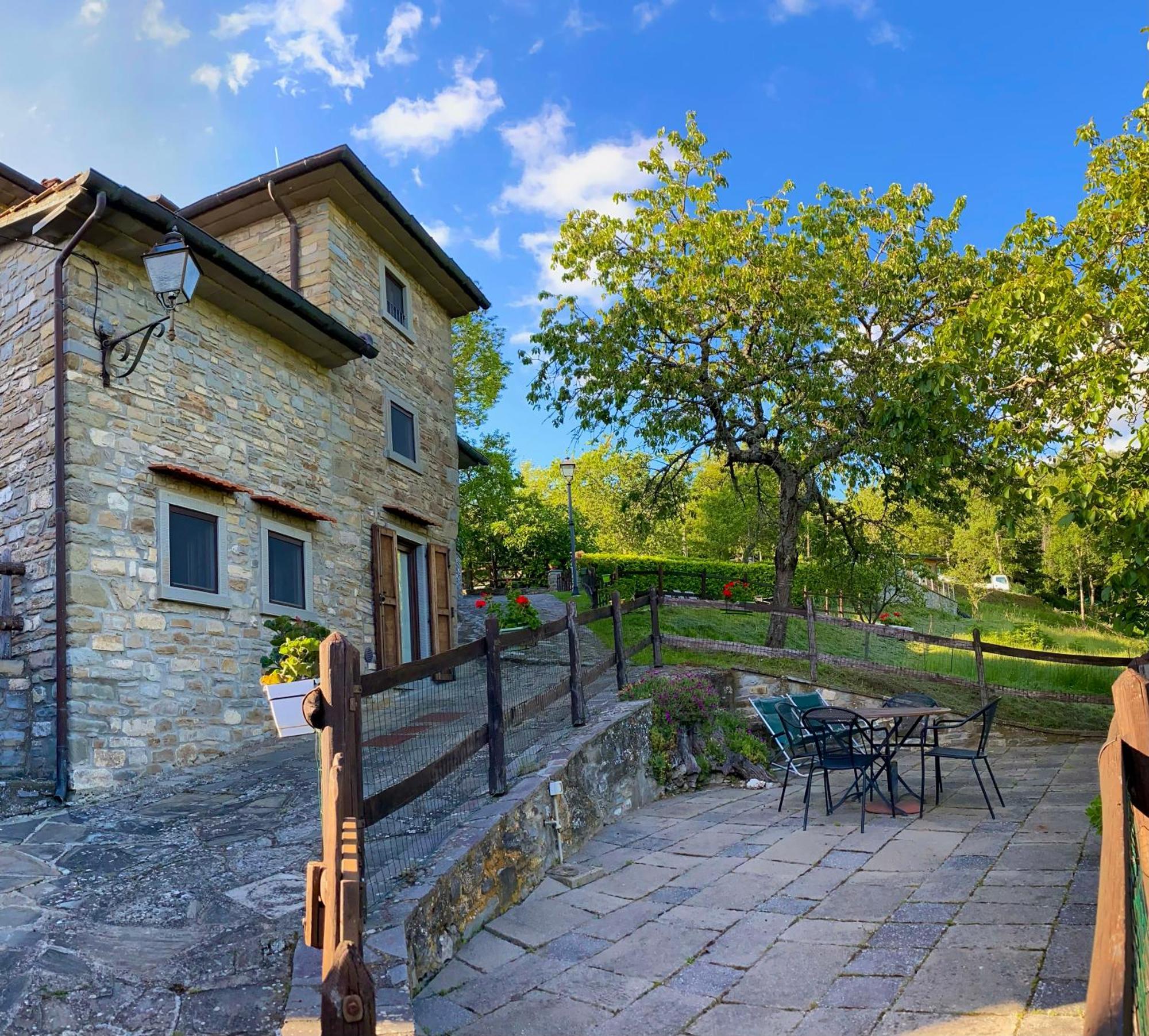 Agriturismo Vezzano تشيوسي ديلا فيرنا المظهر الخارجي الصورة